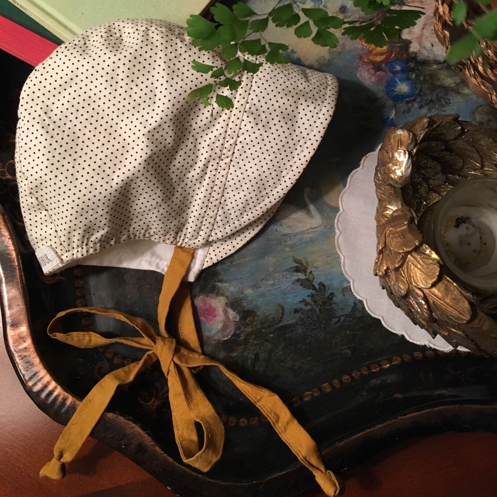 Stella & Wilbur Brimmed Bonnet